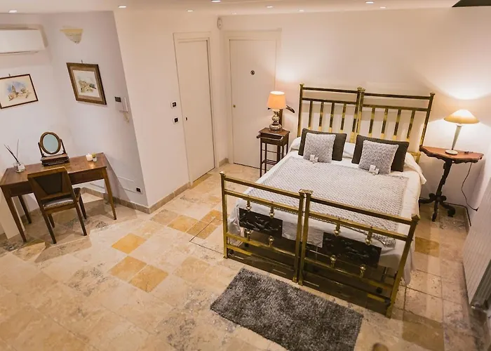 Your Side Of Domus In Appartement